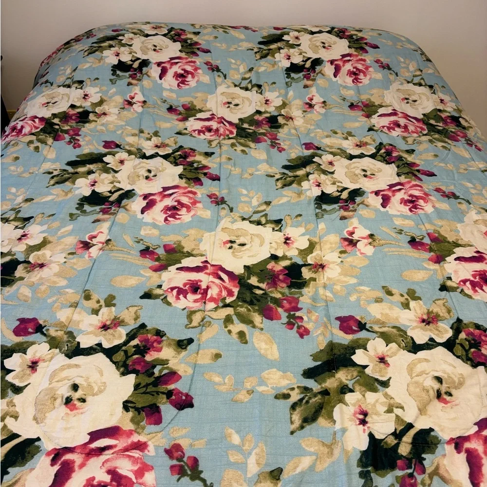 Vintage Comforter Elegant Floral Bedspread Cottage Vintage Quilt Pink Cream Rose